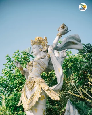 Instagram post from gooddayubud. This post is in position 7.